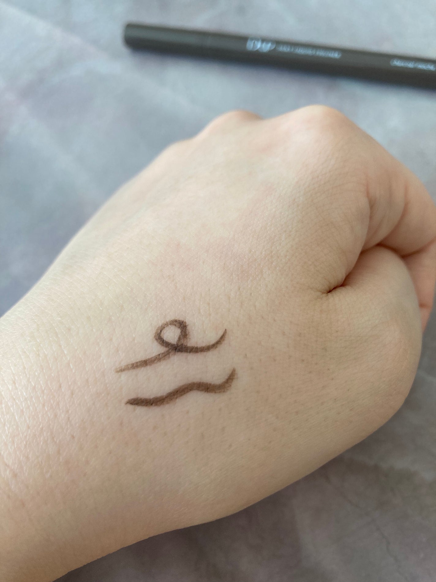 シルキーリキッドアイライナーWP/D-UP/リキッドアイライナーを使ったクチコミ(3枚目)