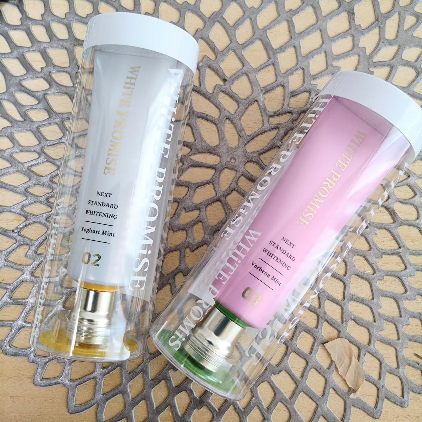 ホワイトプロミス 美白*+むし歯予防*/WHiTE PROMiSE/歯磨き粉を使ったクチコミ(1枚目)