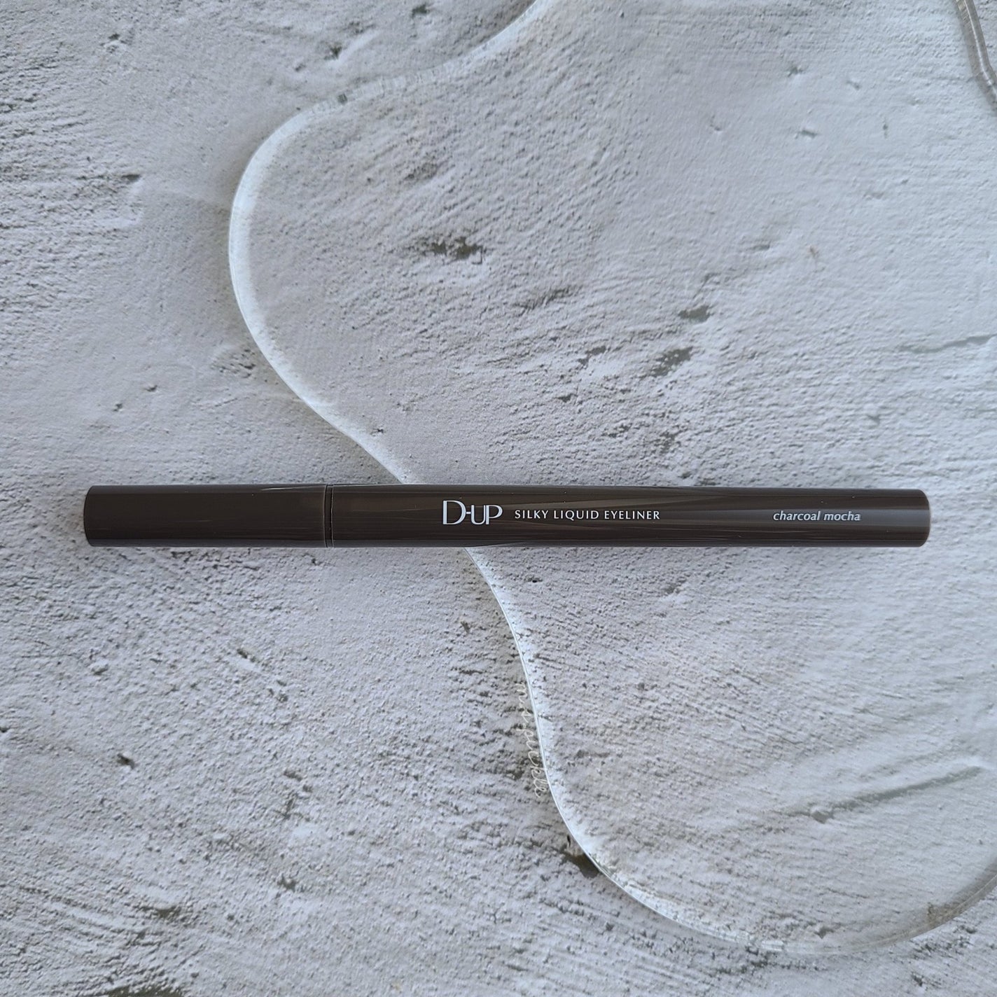 シルキーリキッドアイライナーWP/D-UP/リキッドアイライナーを使ったクチコミ(4枚目)