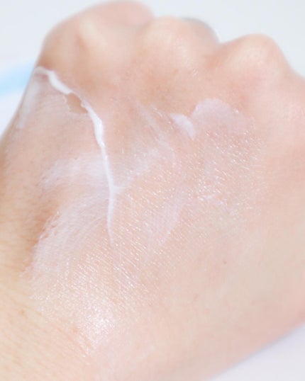 ヒアルーシカ ウォーターフィット サンセラム/SKIN1004/日焼け止めローションを使ったクチコミ(4枚目)