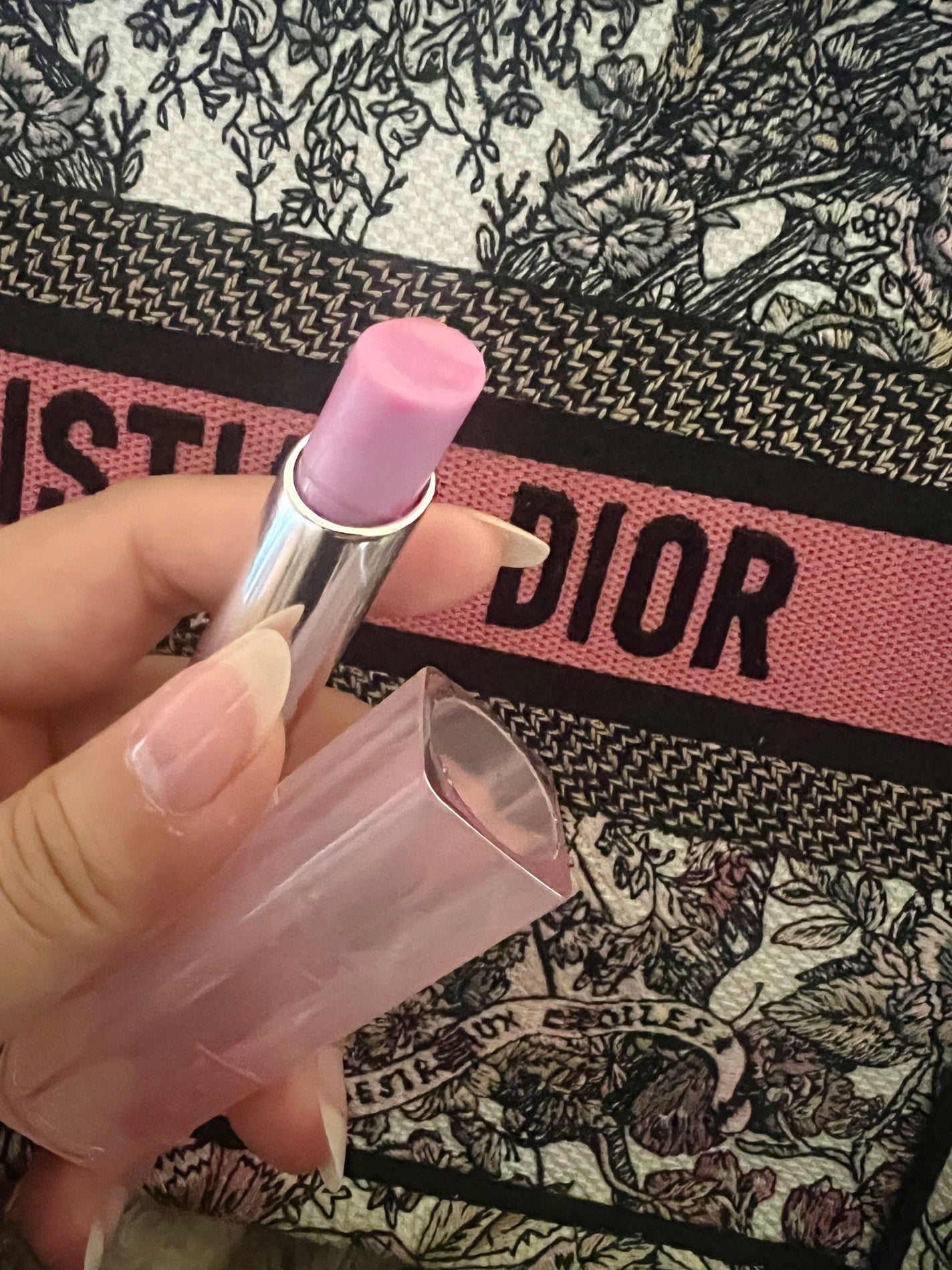 ディオール アディクト リップ グロウ/Dior/リップバームを使ったクチコミ(1枚目)