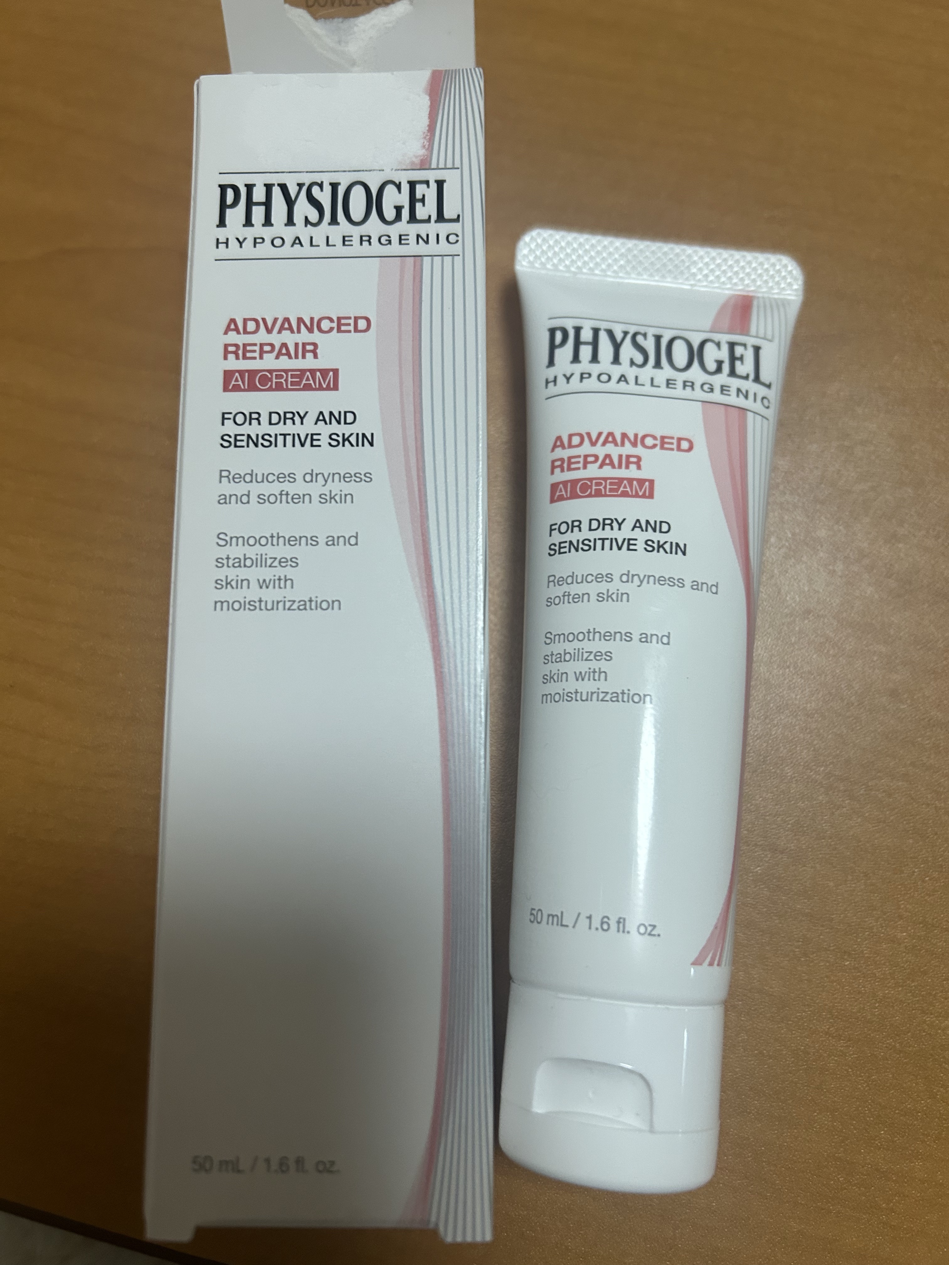 非常に使い心地の良いクリームでした。

敏感肌の子どもの肌や、全身に安心感持って使えました。
敏感肌ですが、ヒリヒリしたりせず使えています。

とても滑らかなクリームでベタベタもしません。

リピートしようと思っています^_^#韓国コスメ 