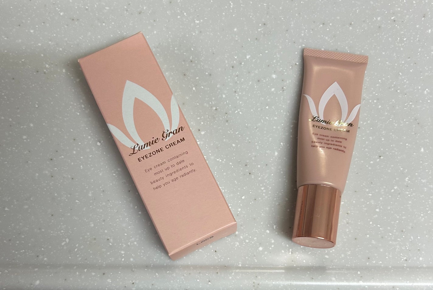 ルミエグラン アイゾーンクリーム/LumieGran/アイケア・アイクリームを使ったクチコミ(1枚目)