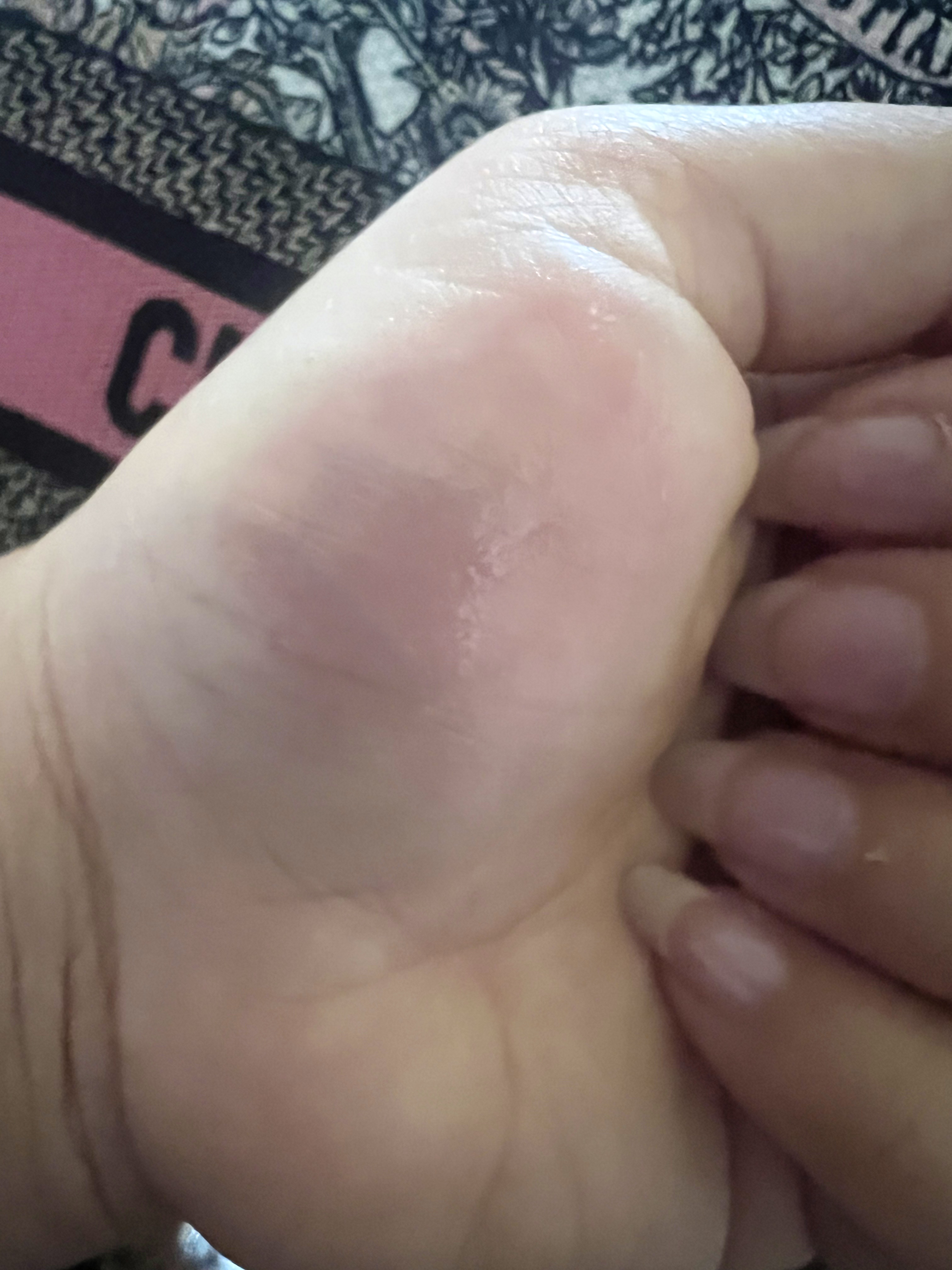 ディオール アディクト リップ グロウ 063 ピンク ライラック/Dior/リップバームを使ったクチコミ（2枚目）