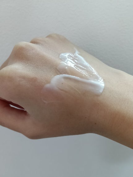 matsukiyo ポリュバリア ボディミルク ブライトニング/matsukiyo/ボディミルクを使ったクチコミ(2枚目)