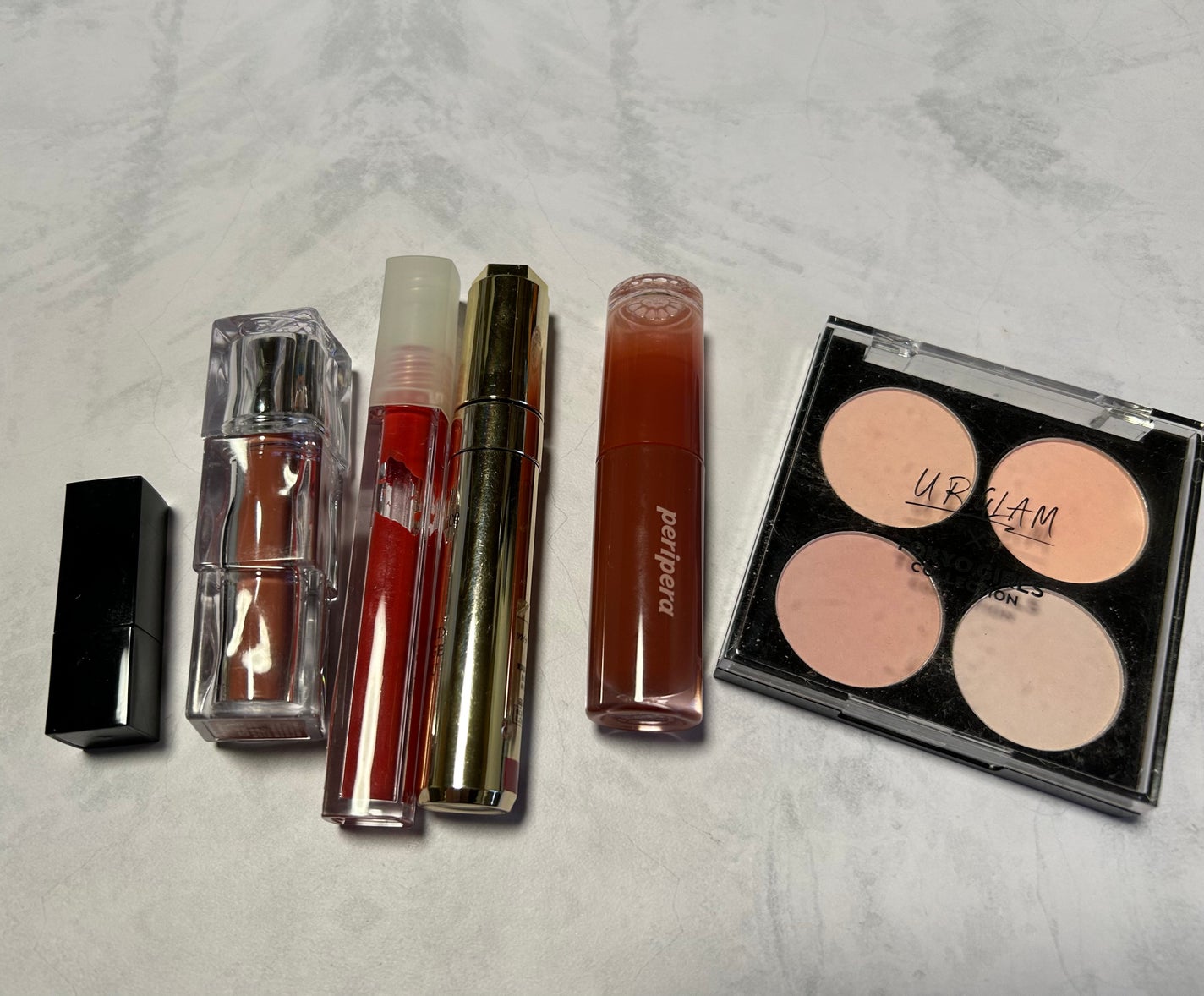 エレガンス リクイッド ルージュ ビジュー/Elégance/口紅を使ったクチコミ(3枚目)