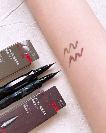 スーパーシャープライナーEX4.0/KATE/リキッドアイライナーを使ったクチコミ(4枚目)