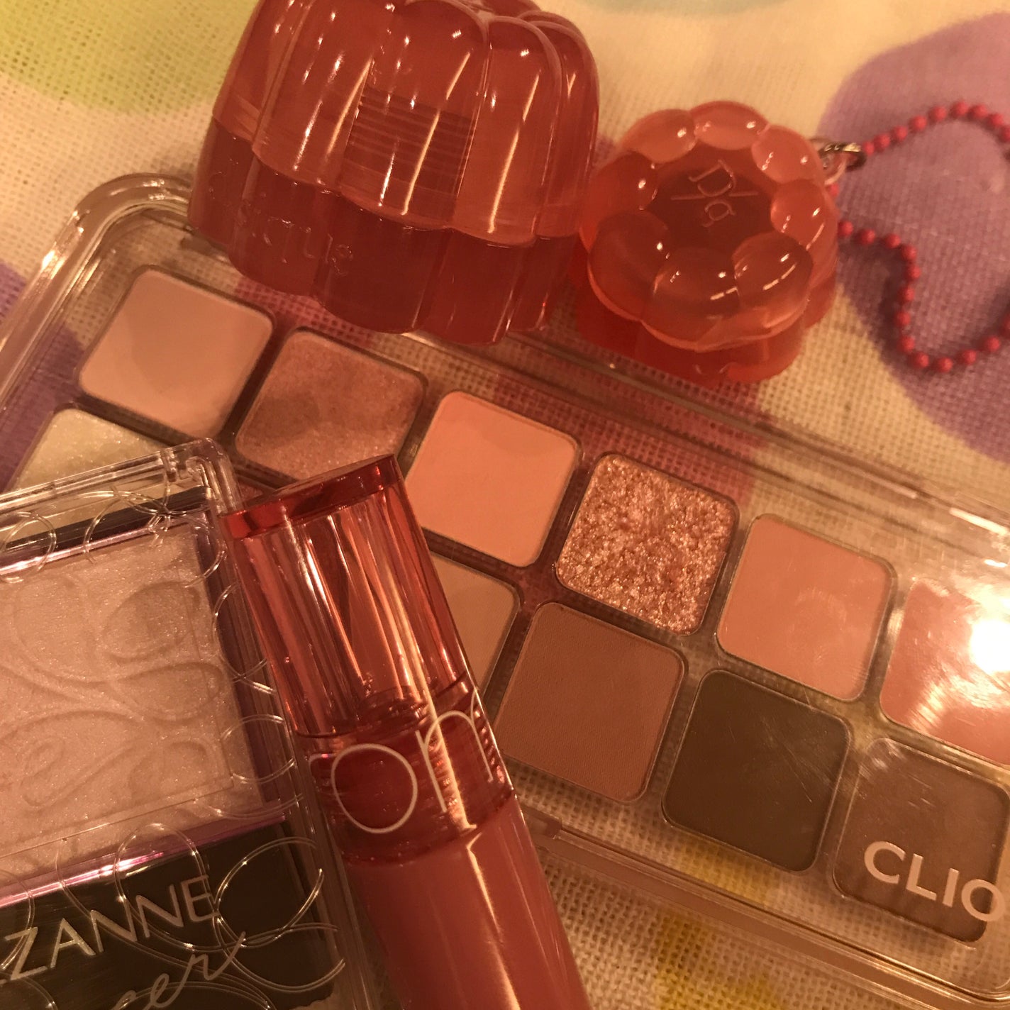 s on LIPS 「..」(1枚目)