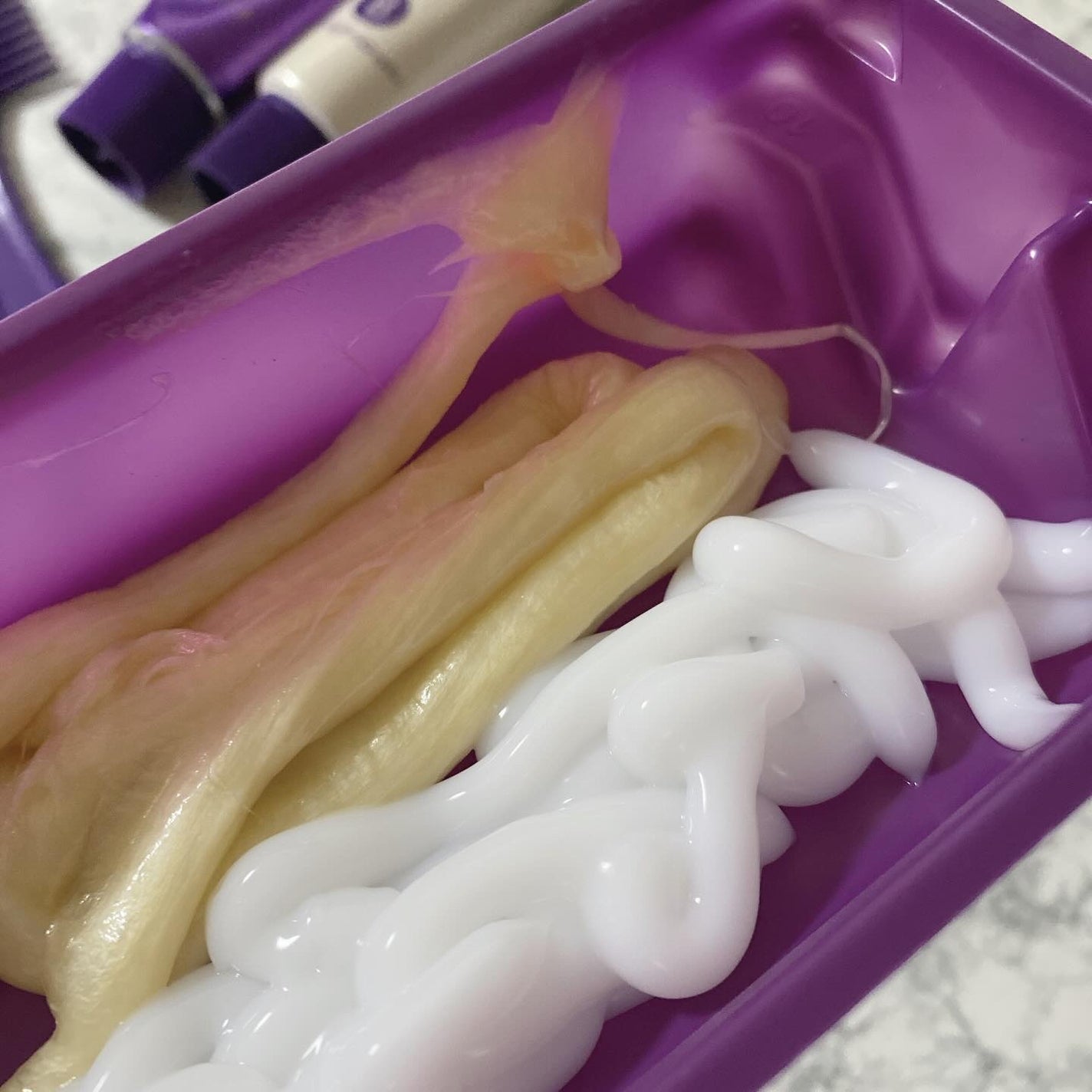 きゆ on LIPS 「ウエラトーン2+1クリームタイプに新色2色が仲間入り!輝きを放..」(4枚目)