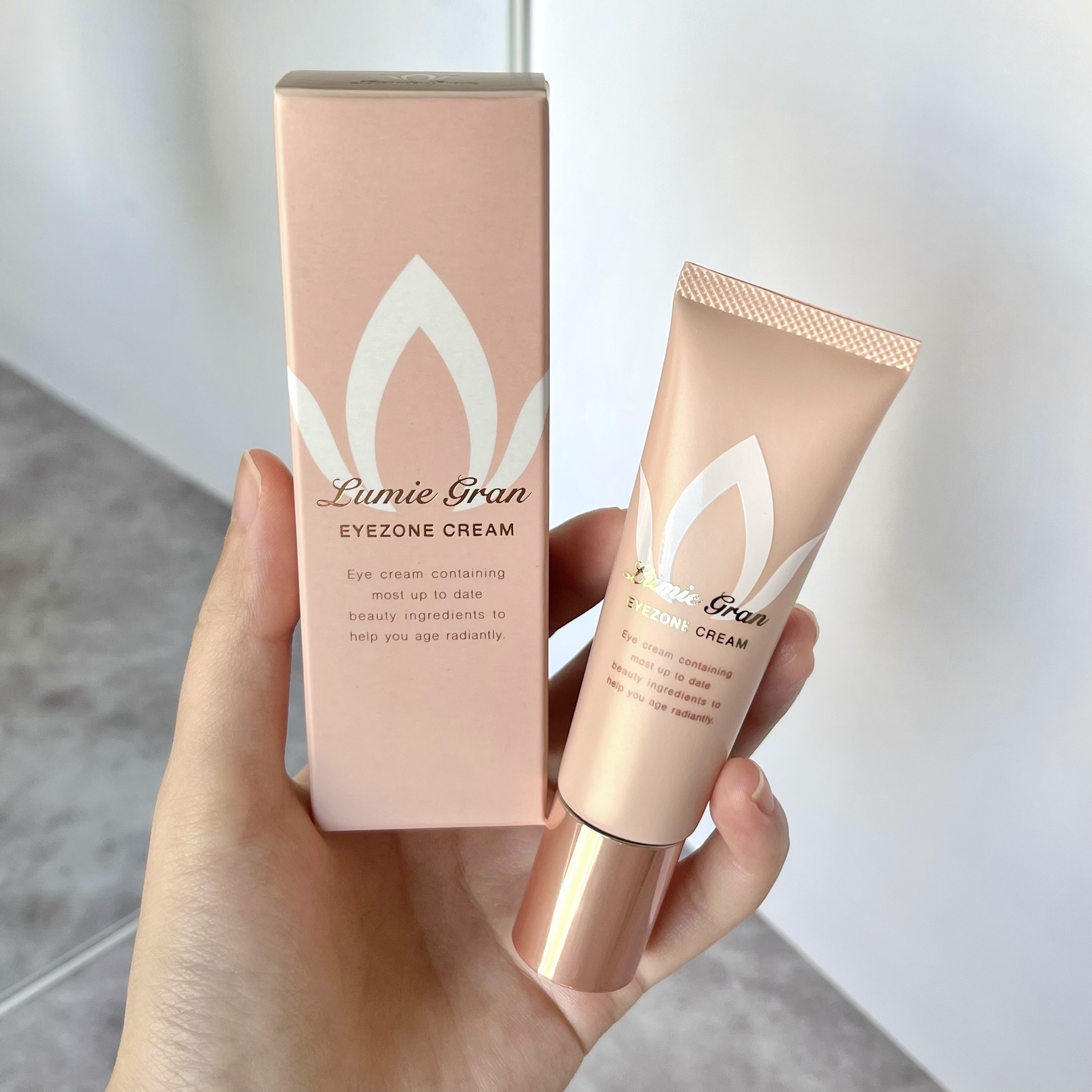 ルミエグラン アイゾーンクリーム/LumieGran/アイケア・アイクリームを使ったクチコミ（1枚目）