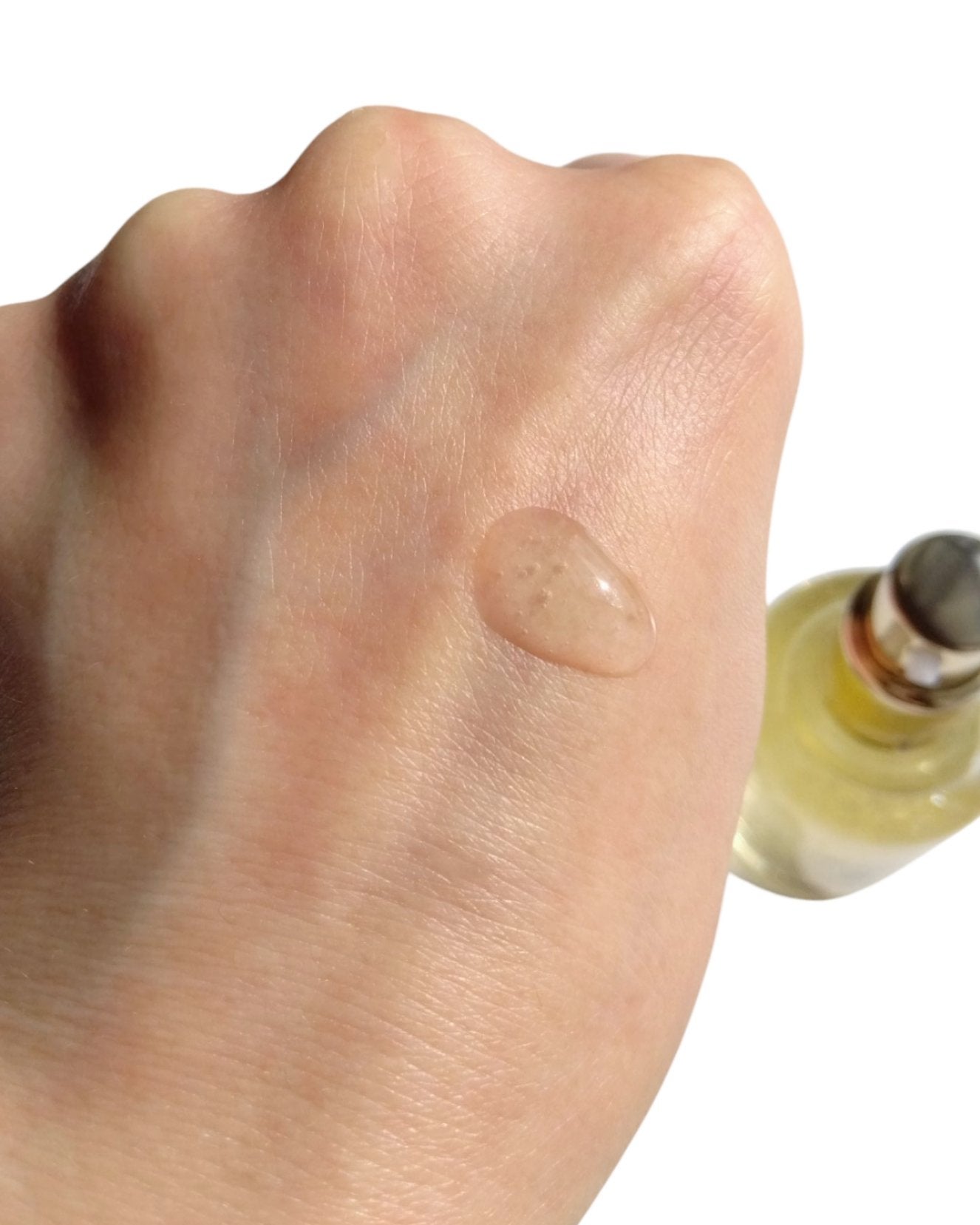 ビタトーニングカプセルセラム/ダルバ/美容液を使ったクチコミ(3枚目)