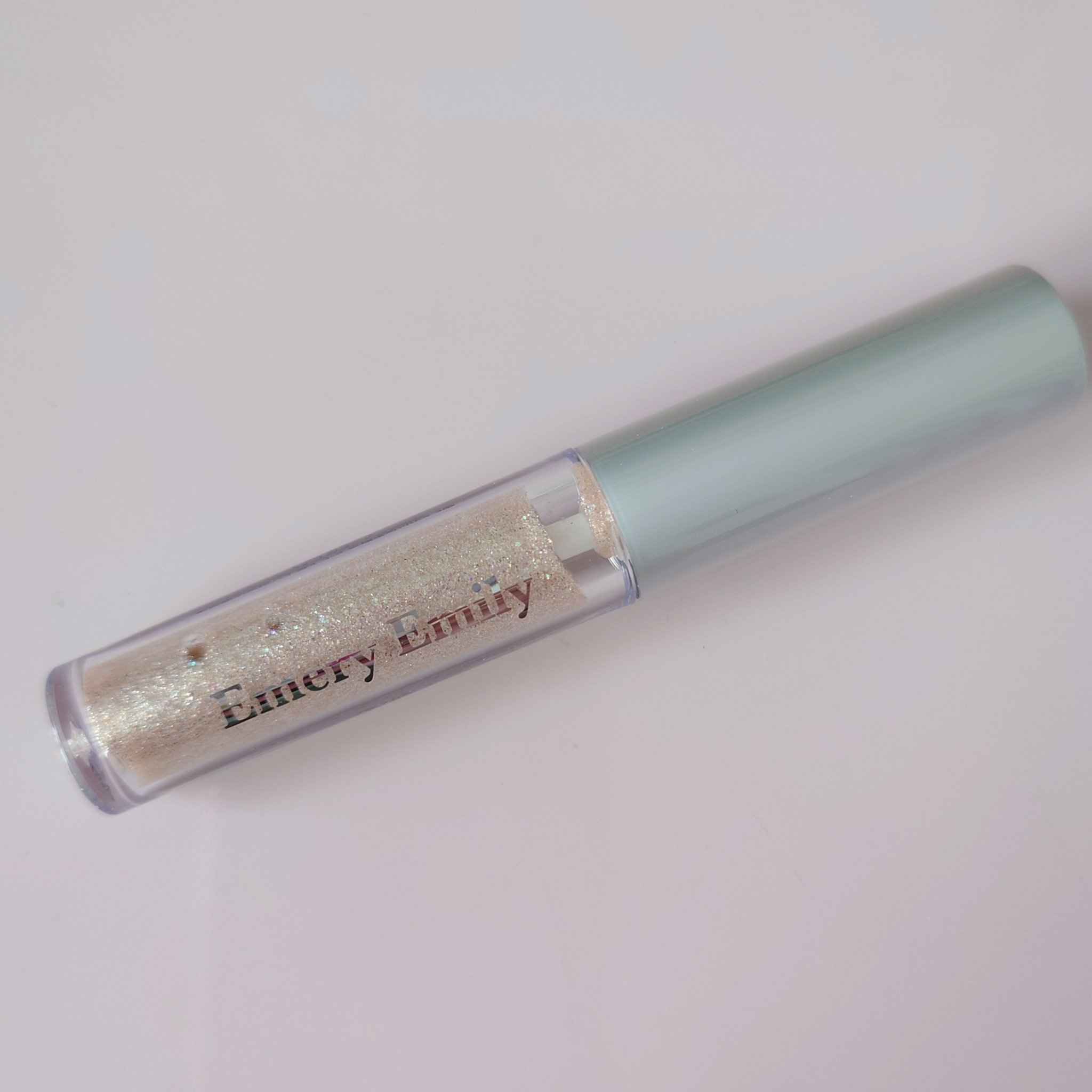 ドリーミー グリッターライナー/Emery Emily/グリッターを使ったクチコミ（3枚目）