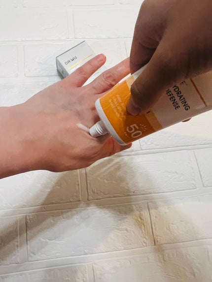 サンスクリーン+モイスト(色付き)<日焼け止め>/DR.WU/日焼け止めローションを使ったクチコミ(2枚目)