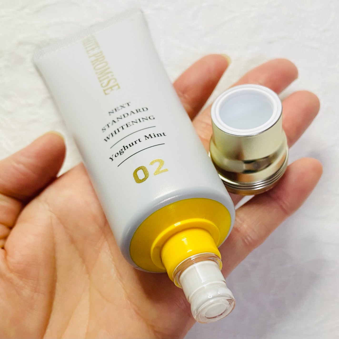 ホワイトプロミス 美白*+むし歯予防*/WHiTE PROMiSE/歯磨き粉を使ったクチコミ(2枚目)