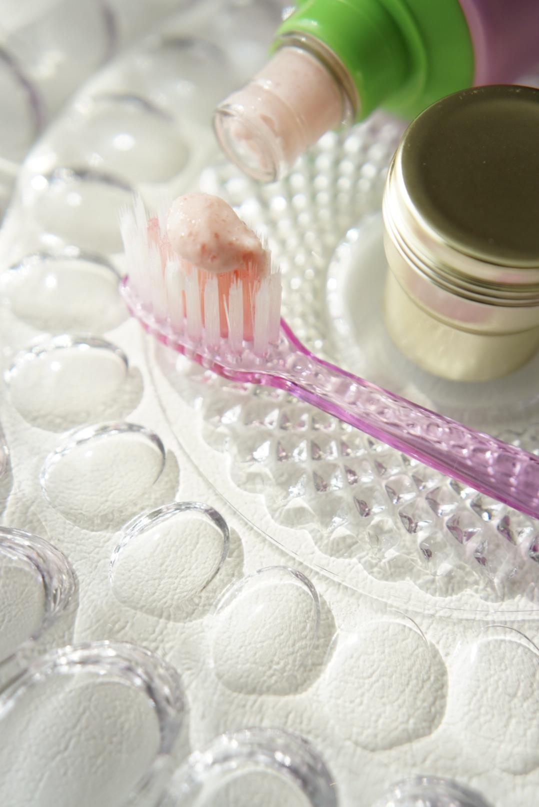 ホワイトプロミス  美白*＋むし歯予防*/WHiTE PROMiSE/歯磨き粉を使ったクチコミ（3枚目）