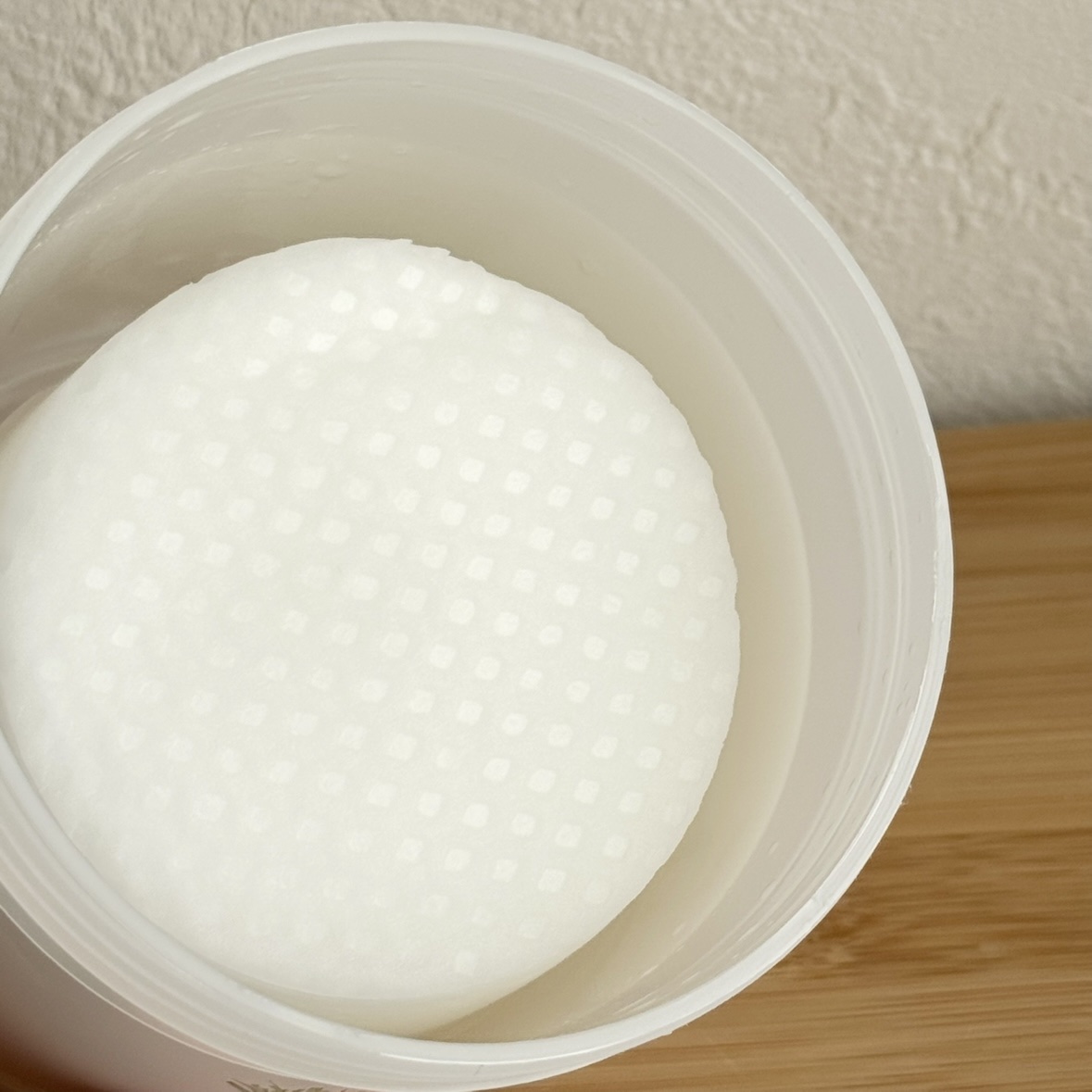 ナイアシンアミド5%パッド/SKINFOOD/その他スキンケアを使ったクチコミ（2枚目）