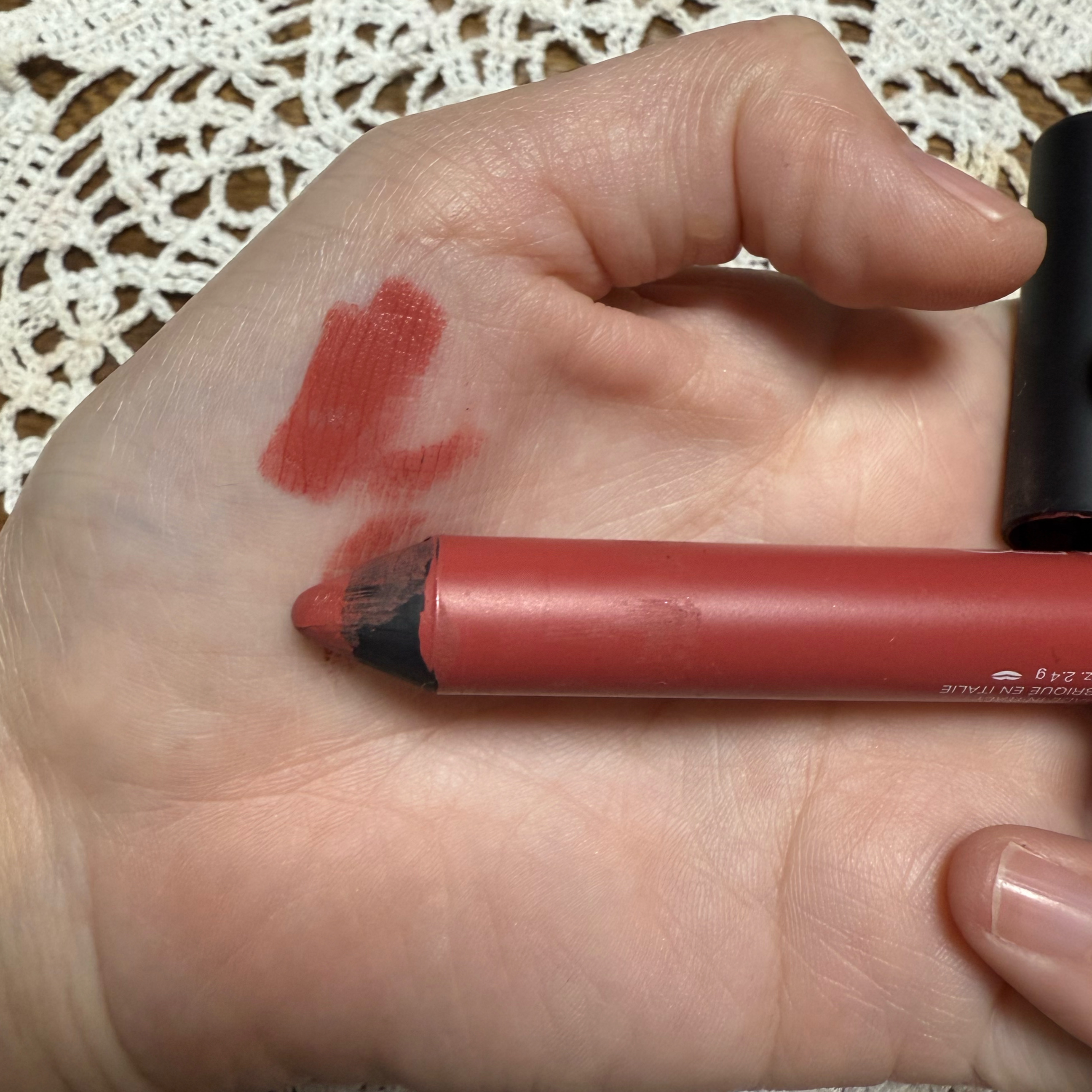 パワーマット ハイインテンシティ リップペンシル/NARS/口紅を使ったクチコミ（2枚目）