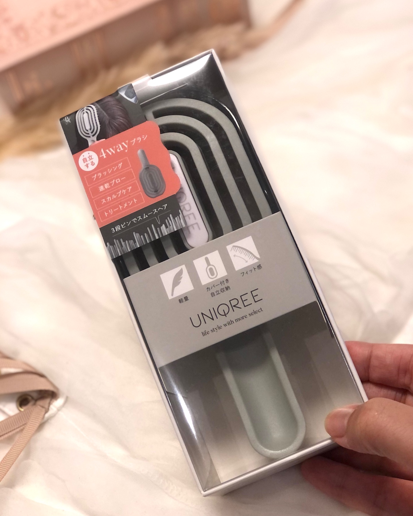 ユニークリー 4wayスムースヘアブラシ/ビー・エヌ/ヘアブラシを使ったクチコミ（2枚目）