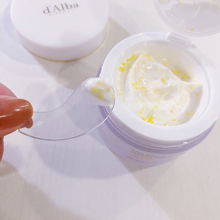 ビタトーニングカプセルクリーム/ダルバ/フェイスクリームを使ったクチコミ(4枚目)