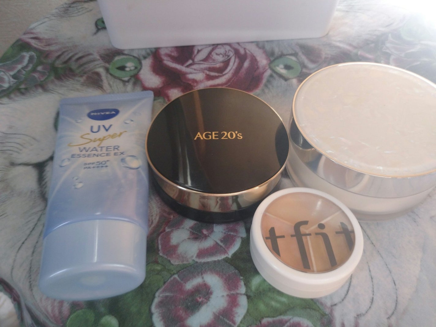 SIGNATURE ESSENCE COVER PACT /AGE20’s/クリーム・エマルジョンファンデーションを使ったクチコミ(1枚目)