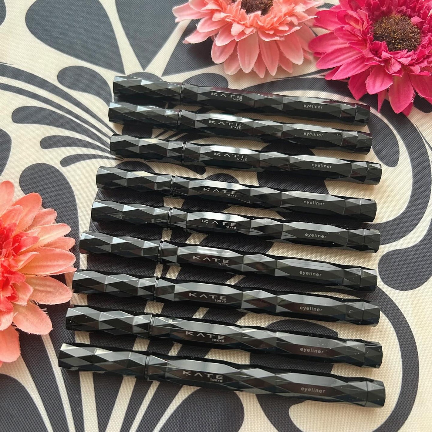 スーパーシャープライナーEX4.0/KATE/リキッドアイライナーを使ったクチコミ(2枚目)