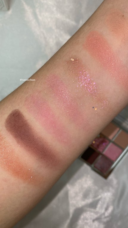 グリッターペディアアイパレット/unleashia/アイシャドウパレットを使ったクチコミ(5枚目)