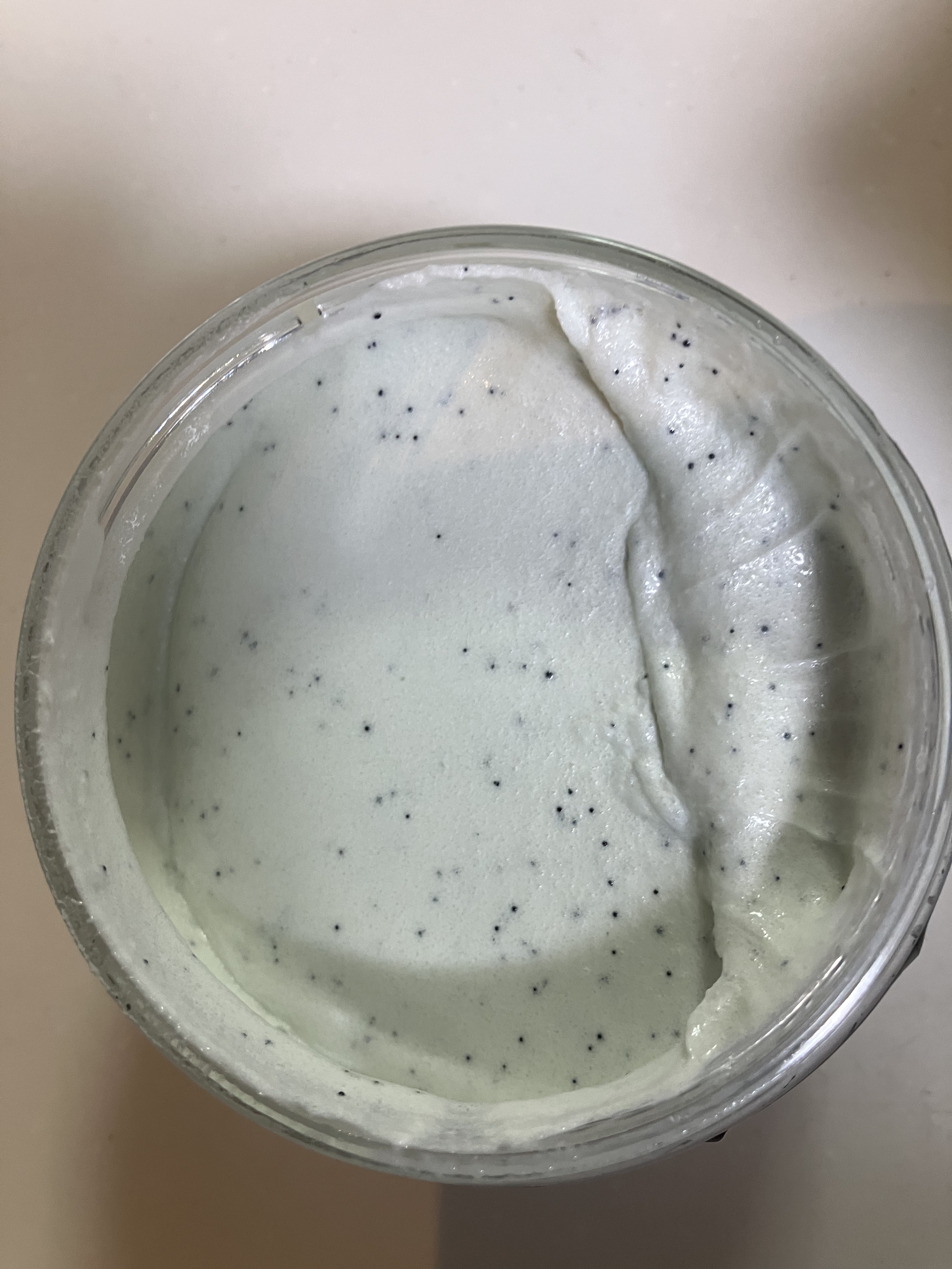 ダヴ ふわとろ　クリーミースクラブ キウイ＆アロエ 225ml/ダヴ/ボディスクラブを使ったクチコミ（2枚目）