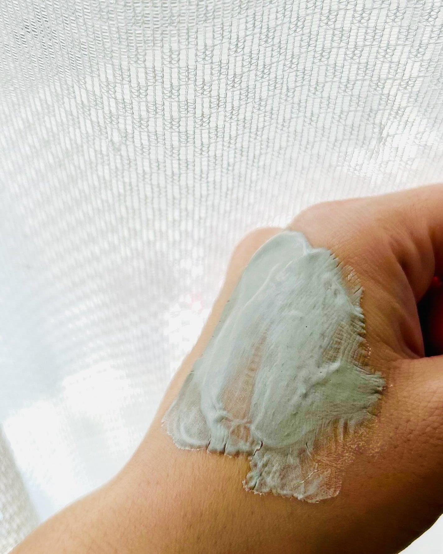 まなみ on LIPS 「ピカレイ5種のクレイで毛穴つるん!クレイパックです。ホワイトク..」(3枚目)