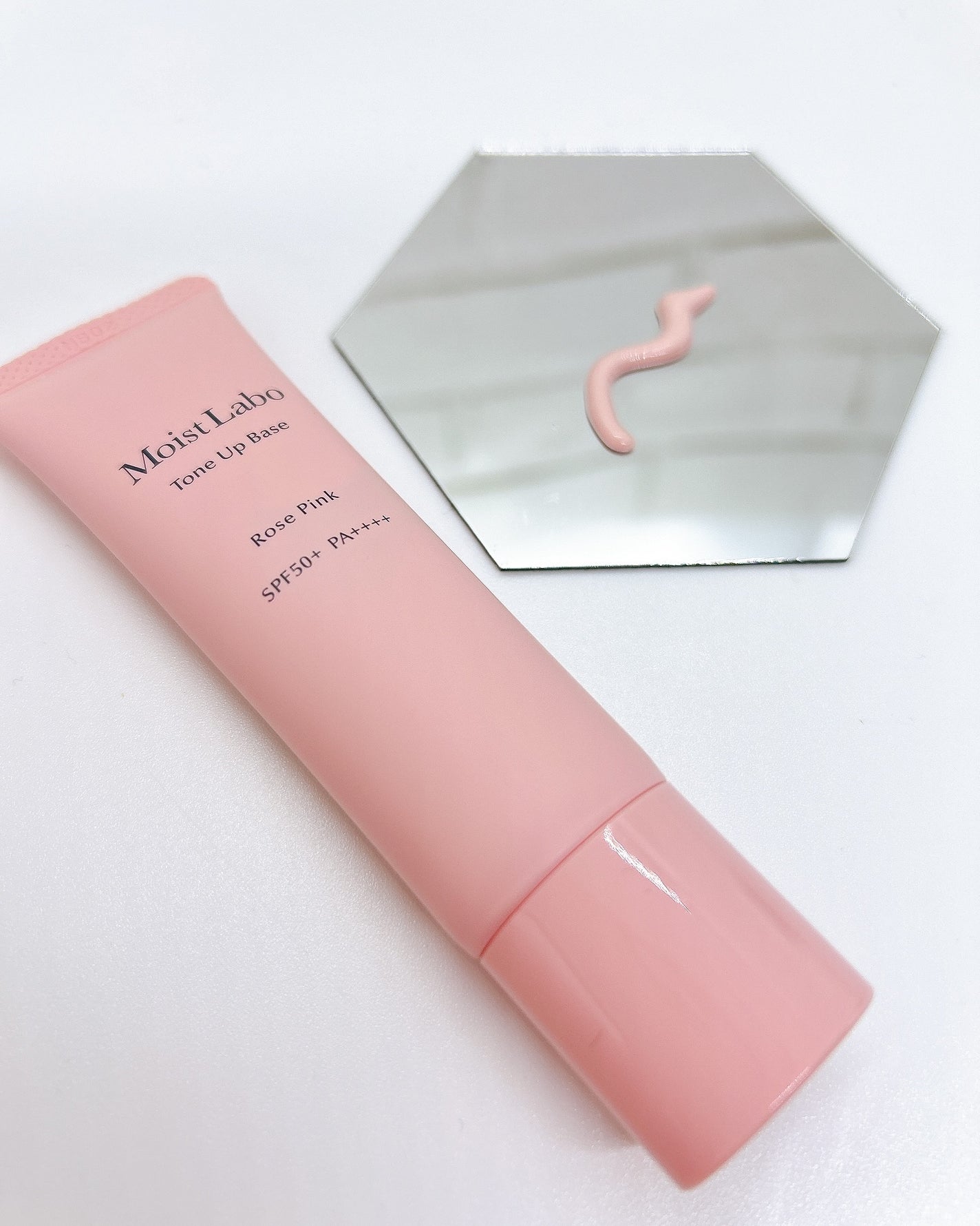 モイストラボ トーンアップ下地/Moist Labo/化粧下地を使ったクチコミ(2枚目)