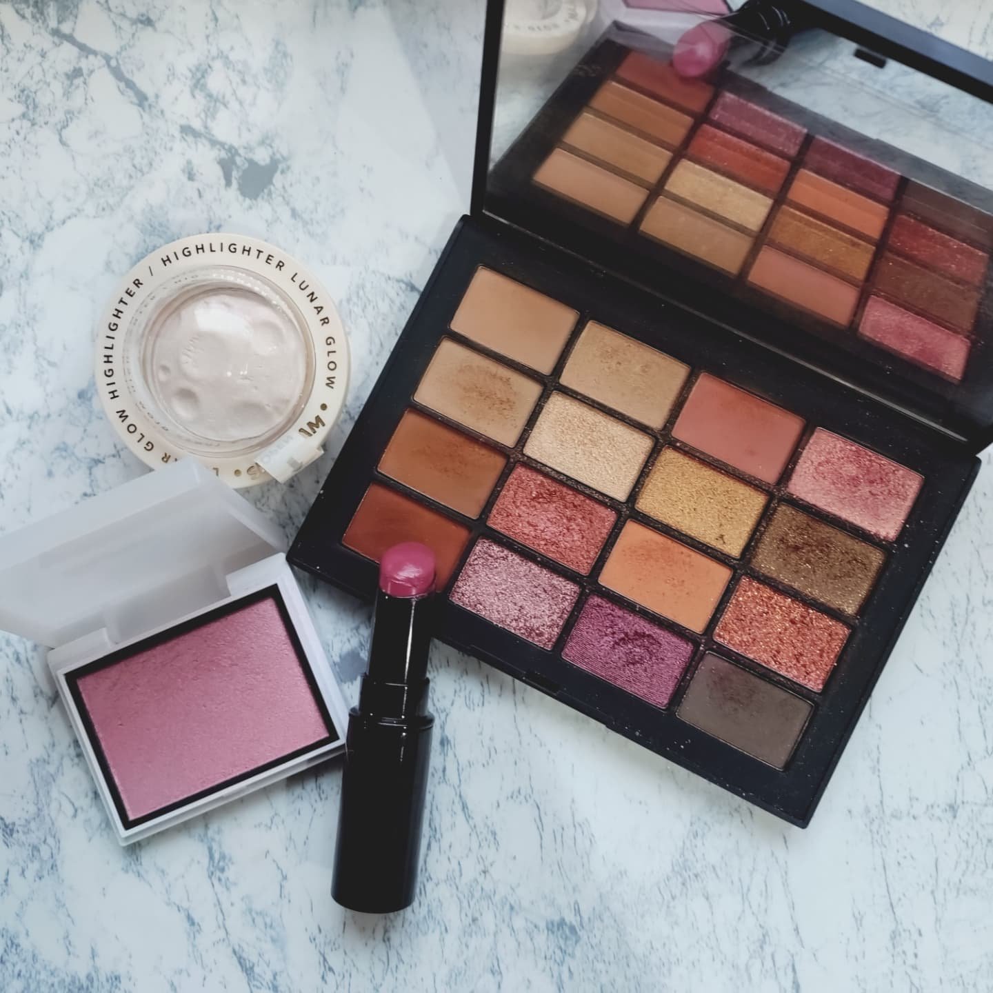 サマーアンレイテッド アイシャドーパレット/NARS/アイシャドウパレットを使ったクチコミ（3枚目）