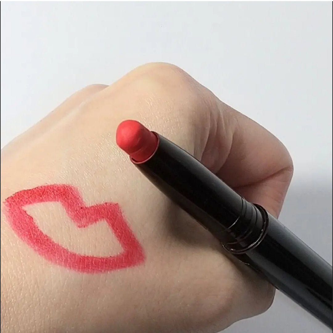 ヴェロアエクストリームマットリップスティック/ローラ メルシエ/口紅を使ったクチコミ(2枚目)