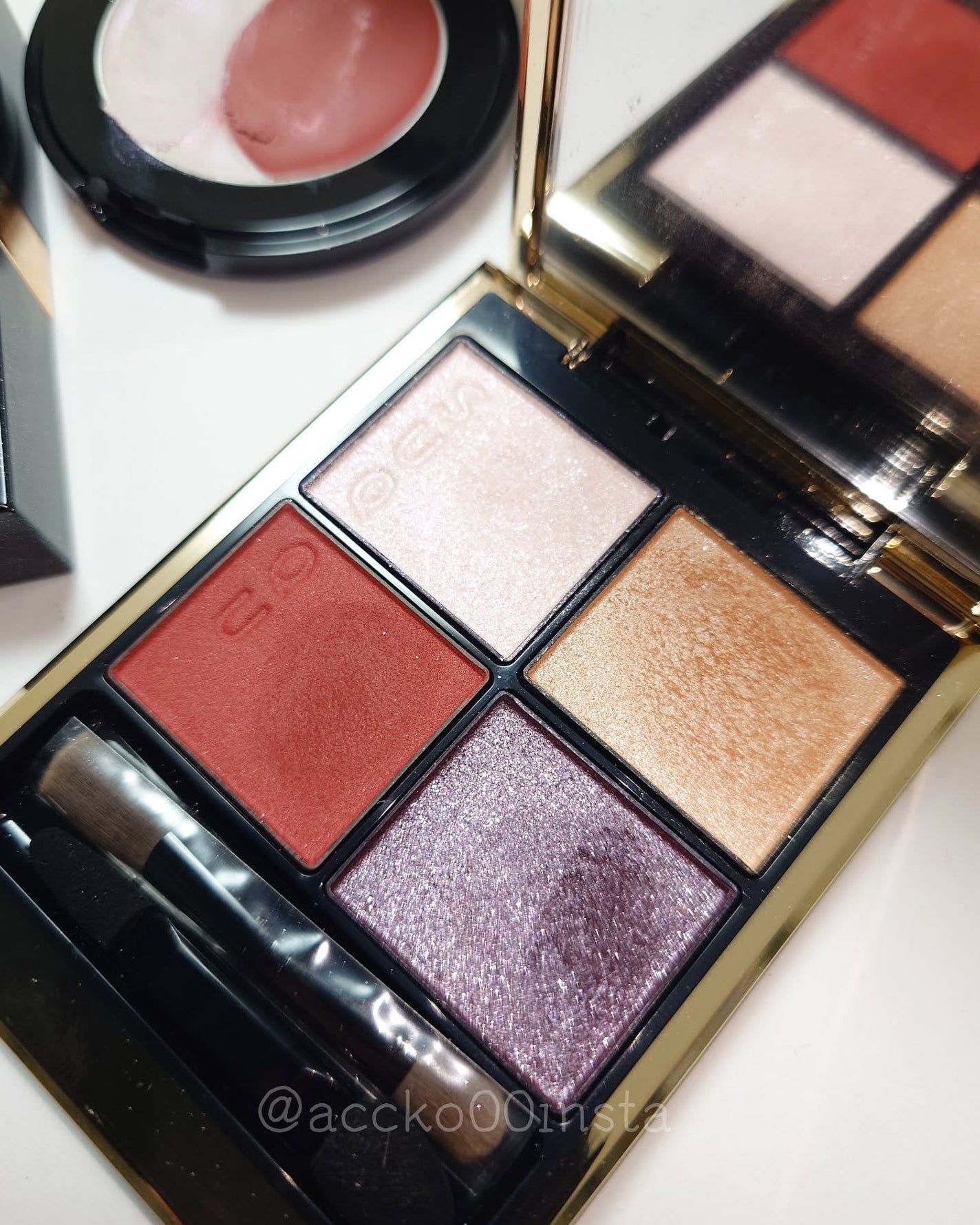 シグニチャー カラー アイズ/SUQQU/アイシャドウパレットを使ったクチコミ(2枚目)