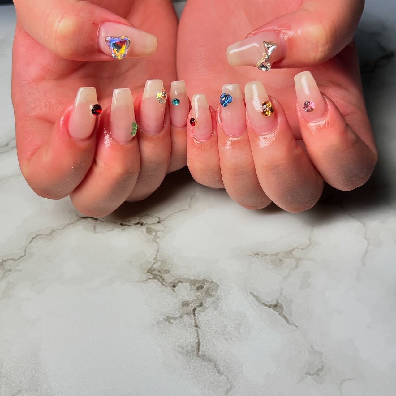 #ネイル,#ニュアンスネイル,#ジェルネイル,#ギャルネイル,#ネイル,#城陽ネイルのネイルデザイン