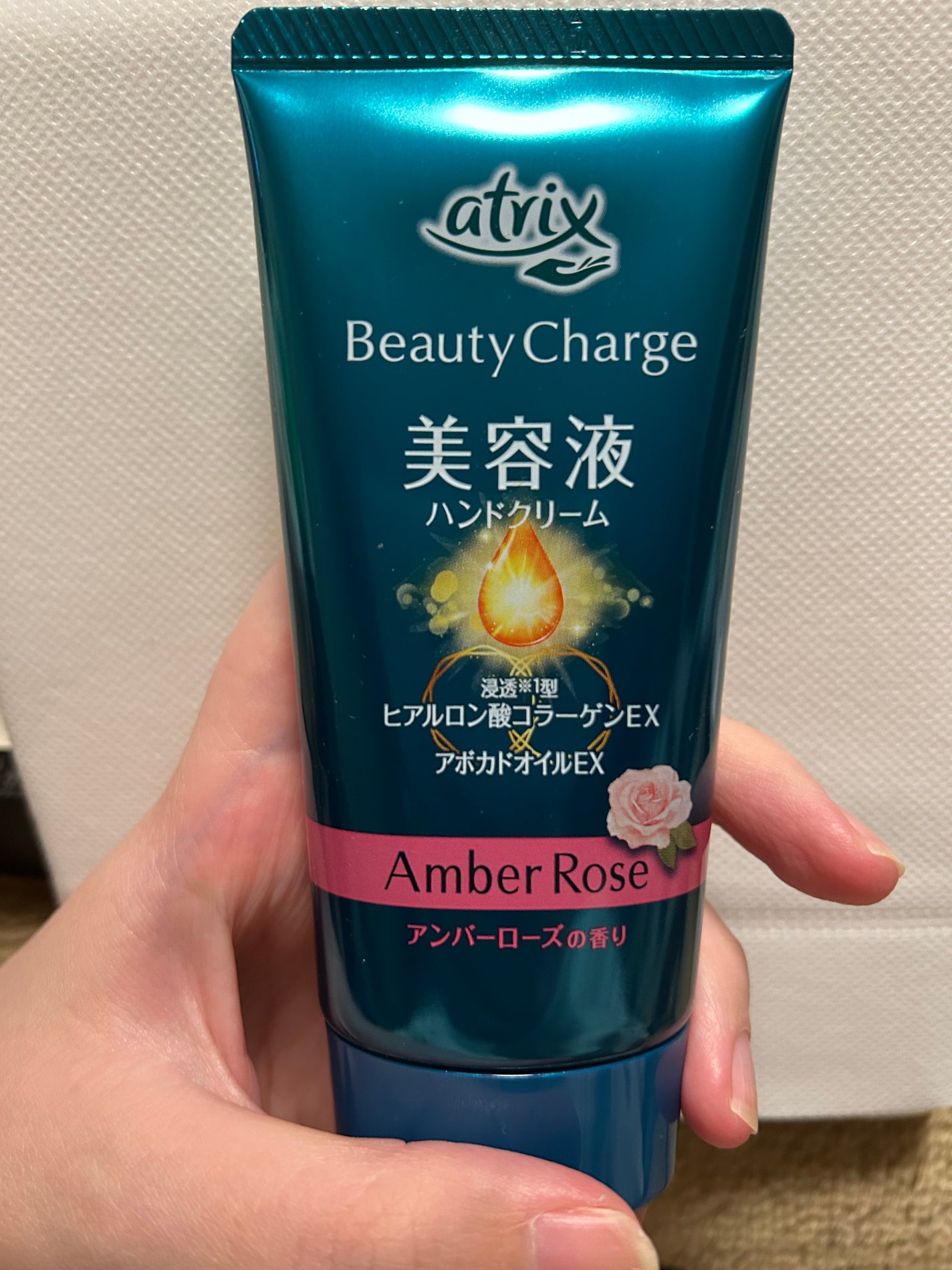 ラ クレーム マン/CHANEL/ハンドクリームを使ったクチコミ(6枚目)