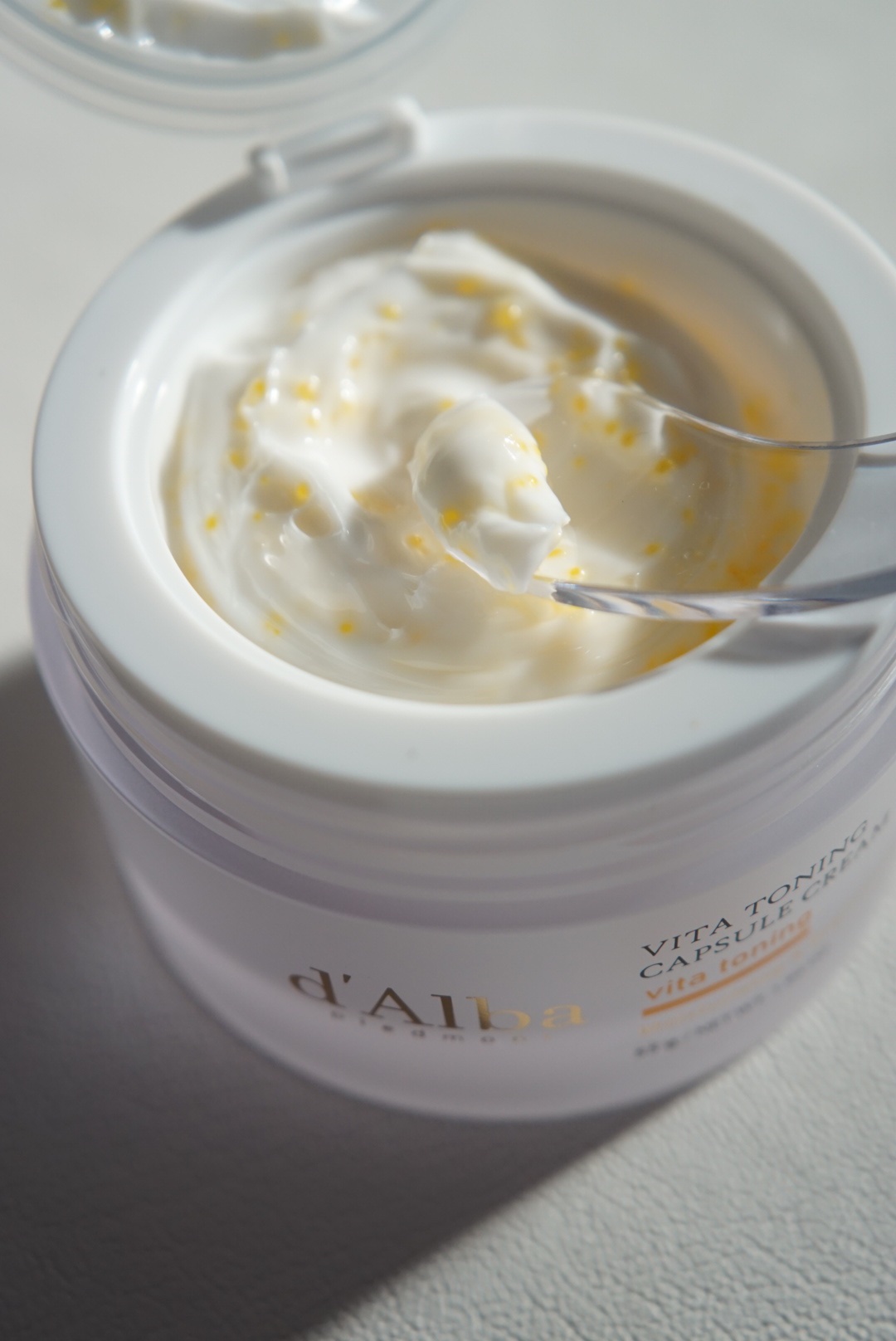 ビタトーニングカプセルクリーム/ダルバ/フェイスクリームを使ったクチコミ（3枚目）