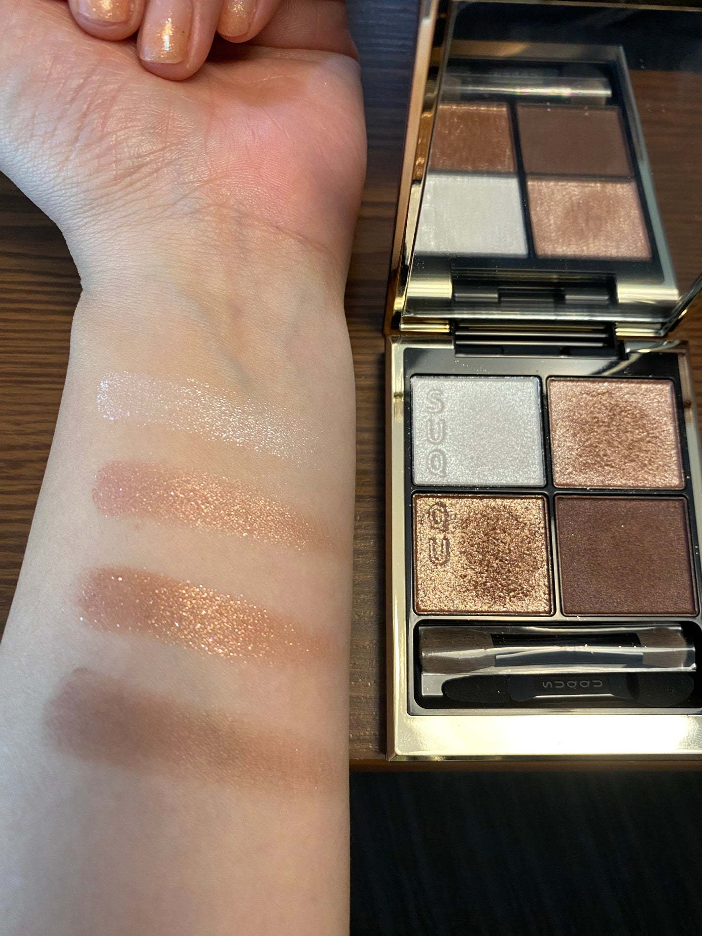 シグニチャー カラー アイズ/SUQQU/アイシャドウパレットを使ったクチコミ(4枚目)