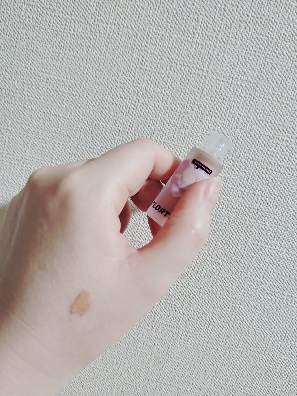 リキッドアイシャドウ/FLORTTE/リキッドアイシャドウを使ったクチコミ(2枚目)