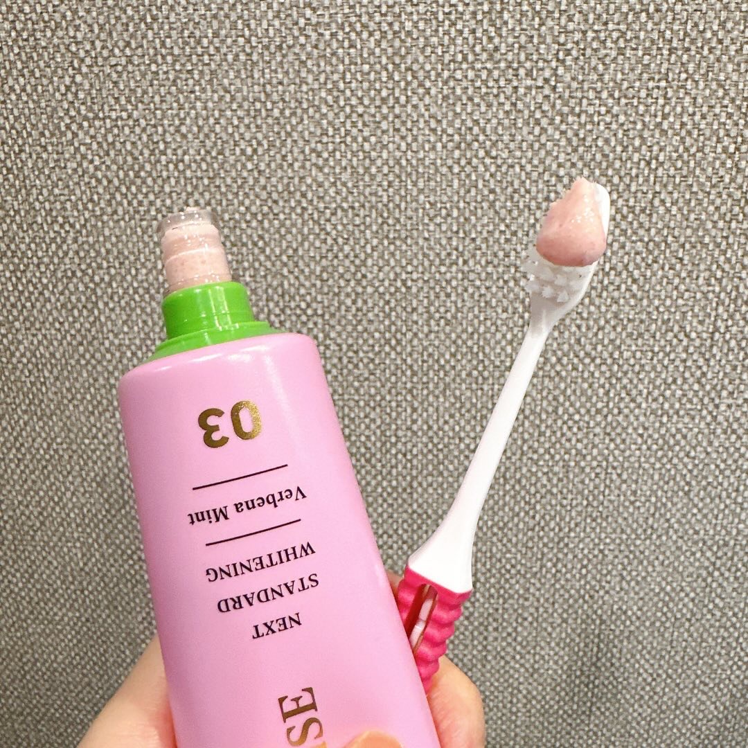 ホワイトプロミス  美白*＋むし歯予防*/WHiTE PROMiSE/歯磨き粉を使ったクチコミ（3枚目）