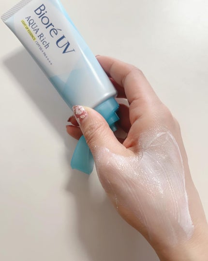 ビオレUV アクアリッチ ライトアップエッセンス/ビオレ/日焼け止めクリームを使ったクチコミ(2枚目)