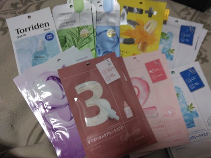 ペロ❤フォロバ100% on LIPS 「✌️フェイスマスク大好きペロです✌️最近のフェイスマスク保存は..」(8枚目)