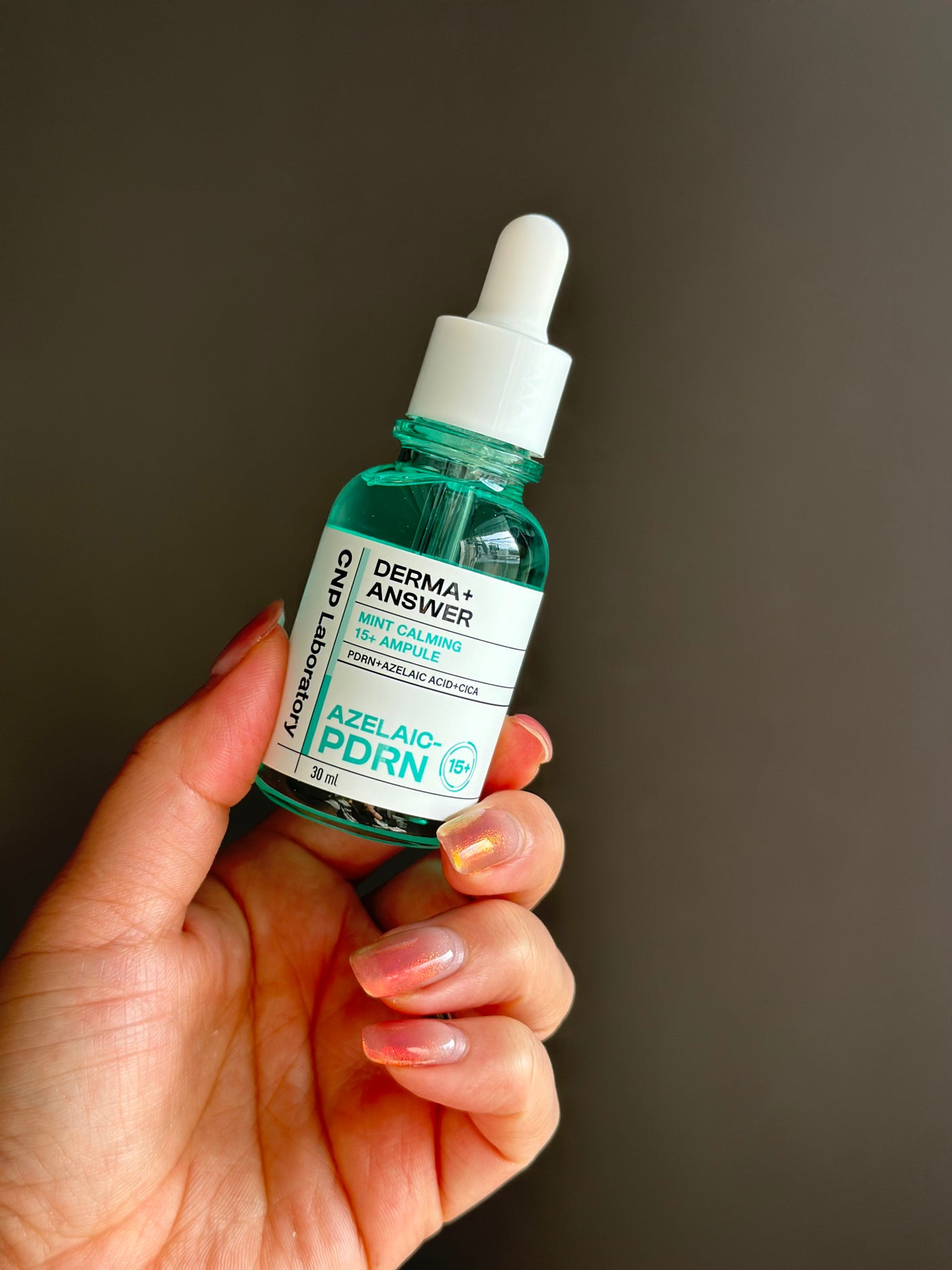 ダーマアンサーアゼライン酸ミントアンプル/CNP Laboratory/美容液を使ったクチコミ(4枚目)