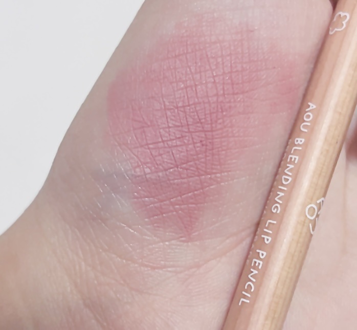 ブレンディング リップ ペンシル/AOU/リップライナーを使ったクチコミ（2枚目）