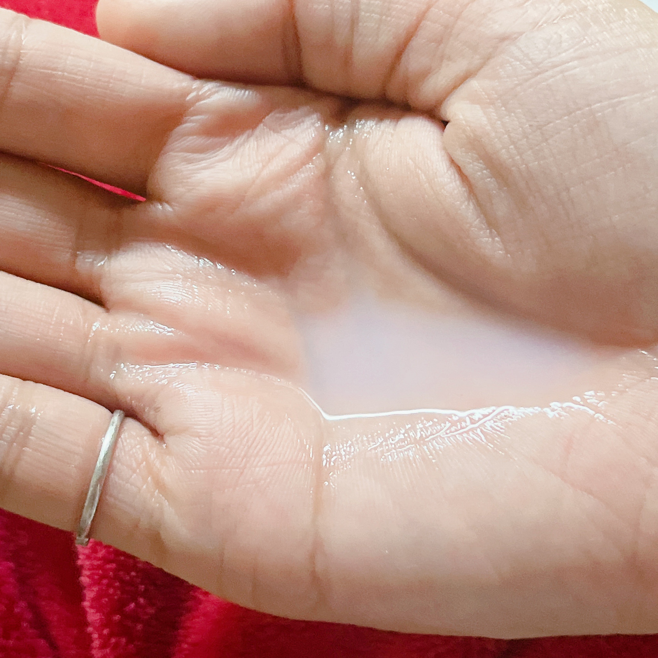 ロイヤルブラックスネイルファーストエッセンス/Dr.G/化粧水を使ったクチコミ（3枚目）