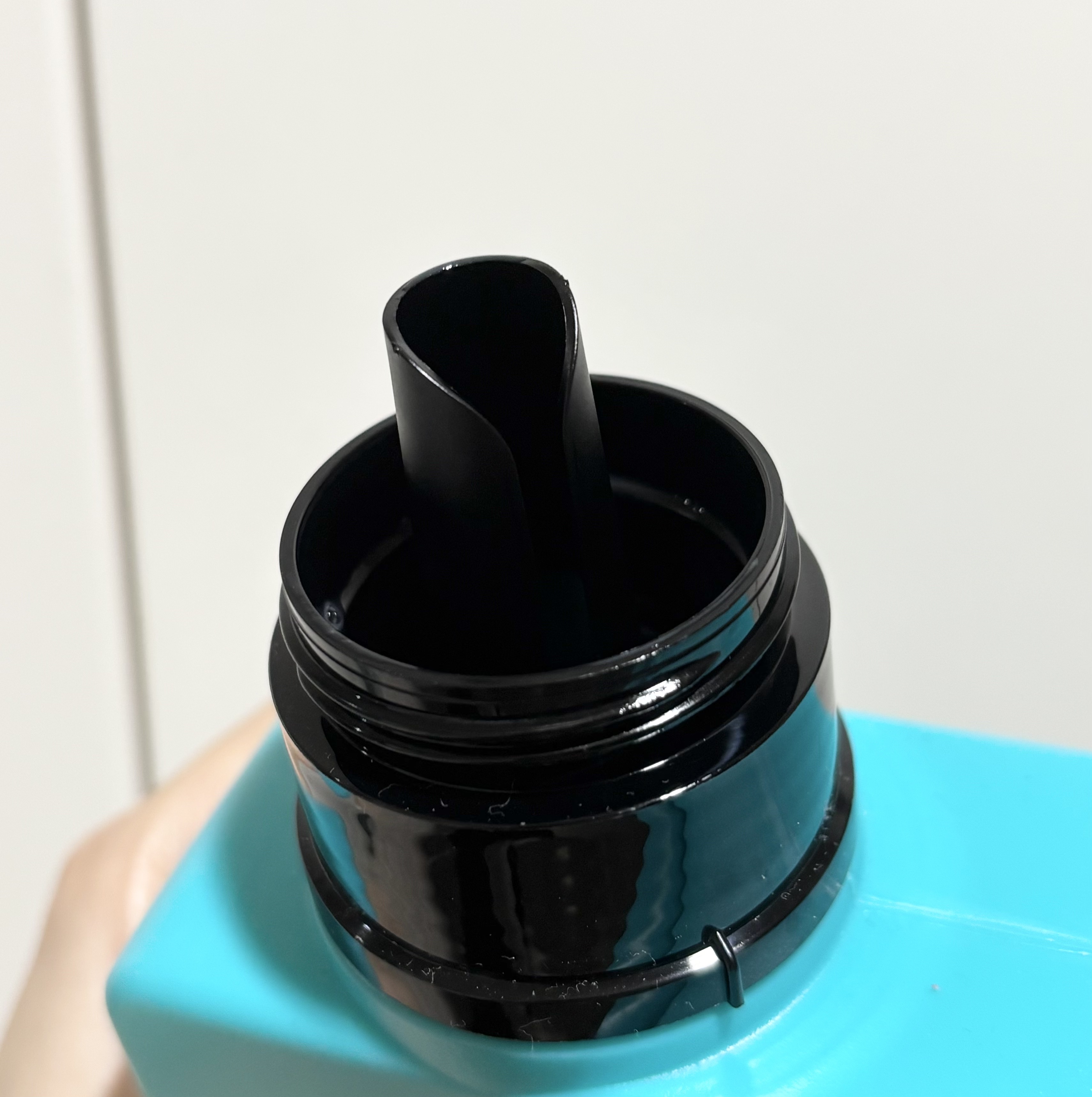 メロウチャーム 柔軟剤 エレガントブルーローズの香り/MELLOW CHARM/柔軟剤を使ったクチコミ（2枚目）