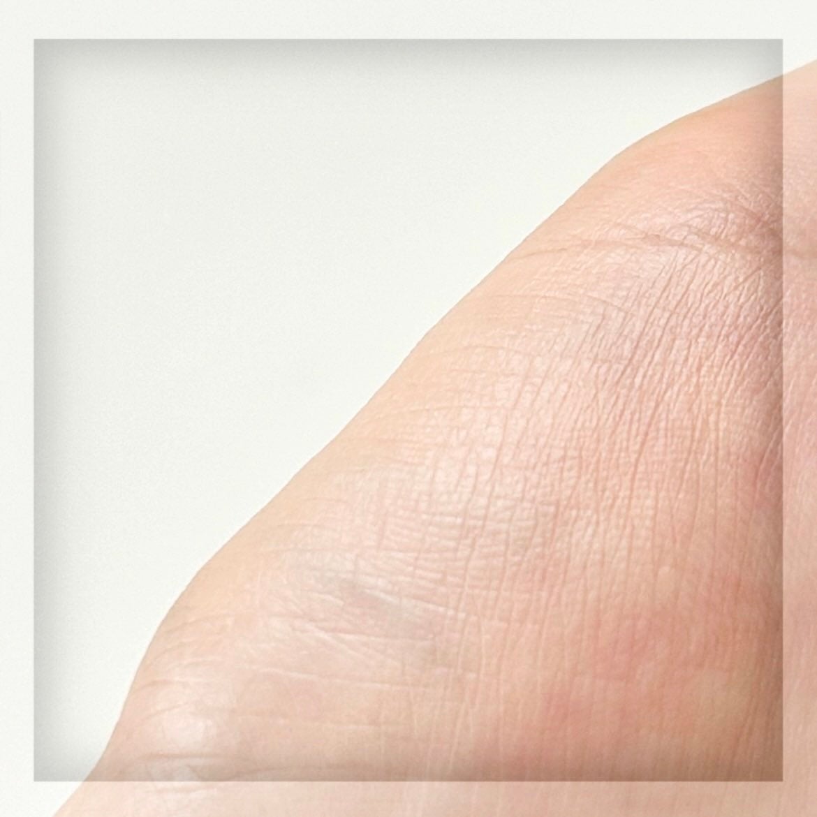 ヴェールヌーディ エッセンスパクトグロウ/AGE20’s/クリーム・エマルジョンファンデーションを使ったクチコミ(6枚目)