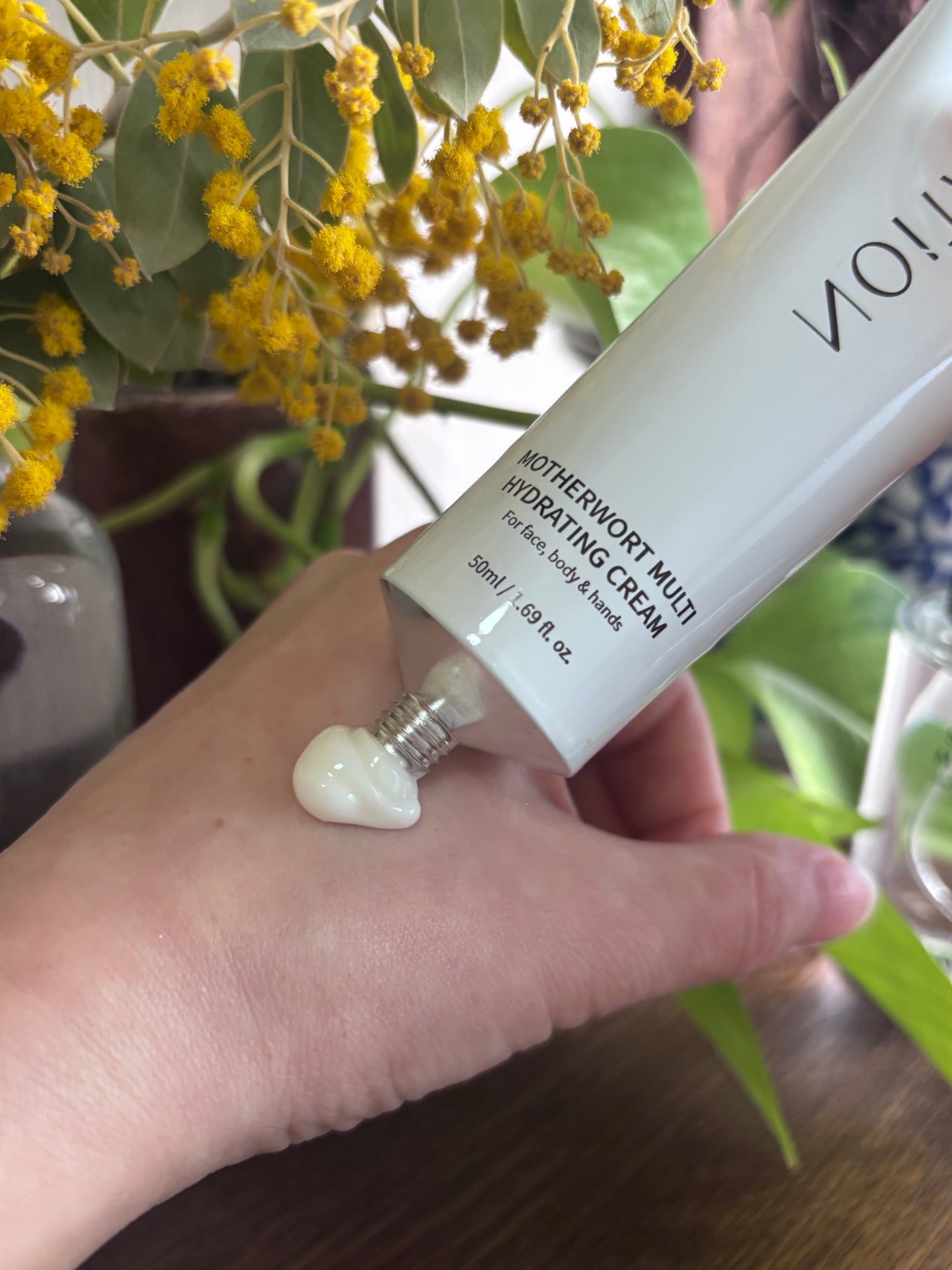 益母草パンテノールクリーム/ATTATION/ハンドクリームを使ったクチコミ(3枚目)