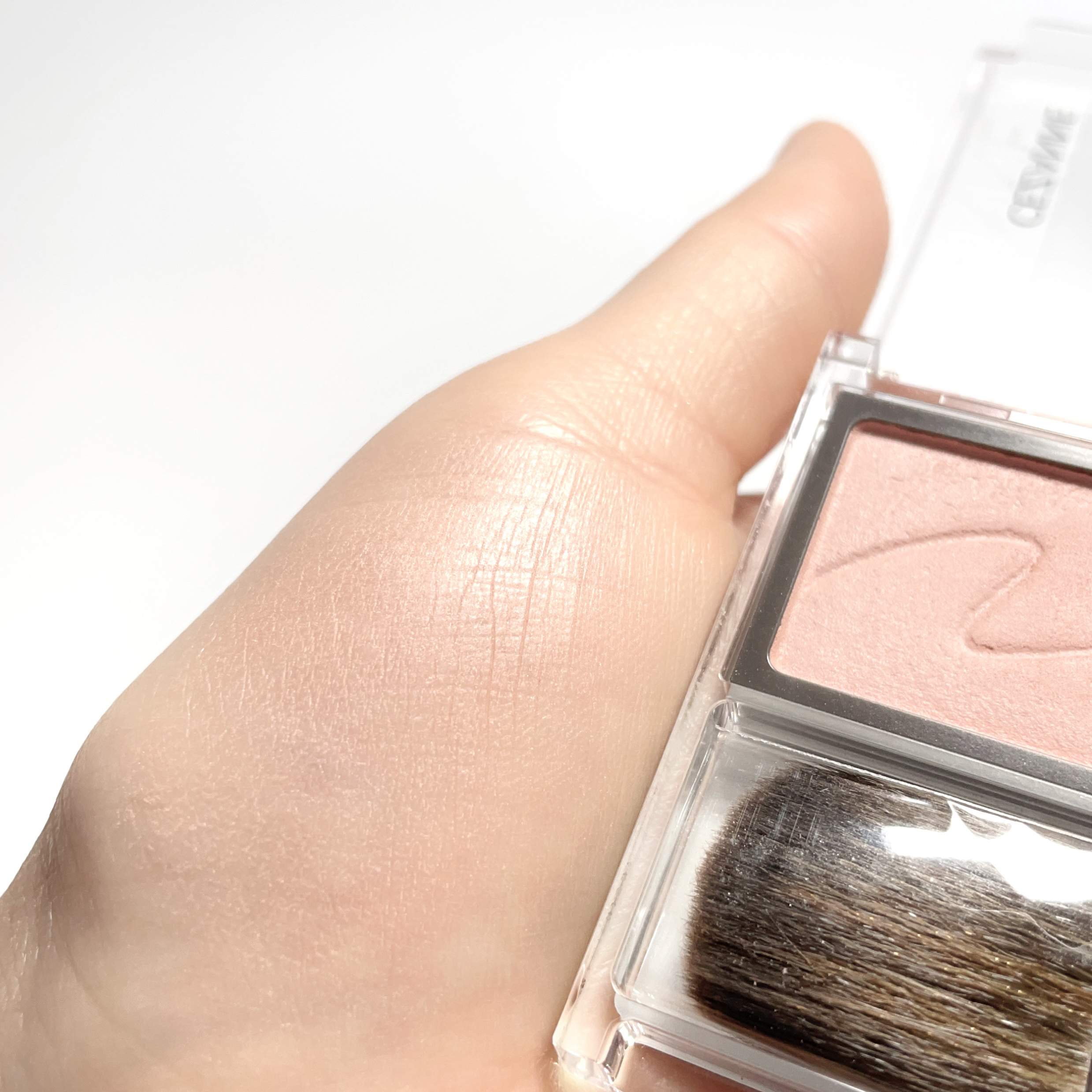 チークブラッシュ/CEZANNE/パウダーチークを使ったクチコミ（3枚目）