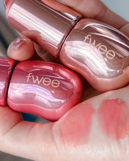 フィー 3Dボリューミンググロス/fwee/リップグロスを使ったクチコミ(4枚目)