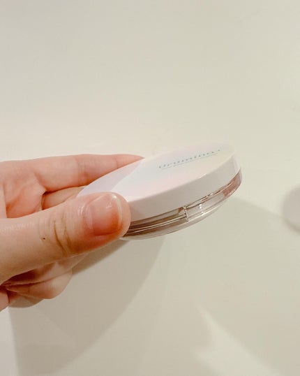 ウルミナプラス 生つや肌 プリズムパウダー/ウルミナプラス/プレストパウダーを使ったクチコミ(4枚目)