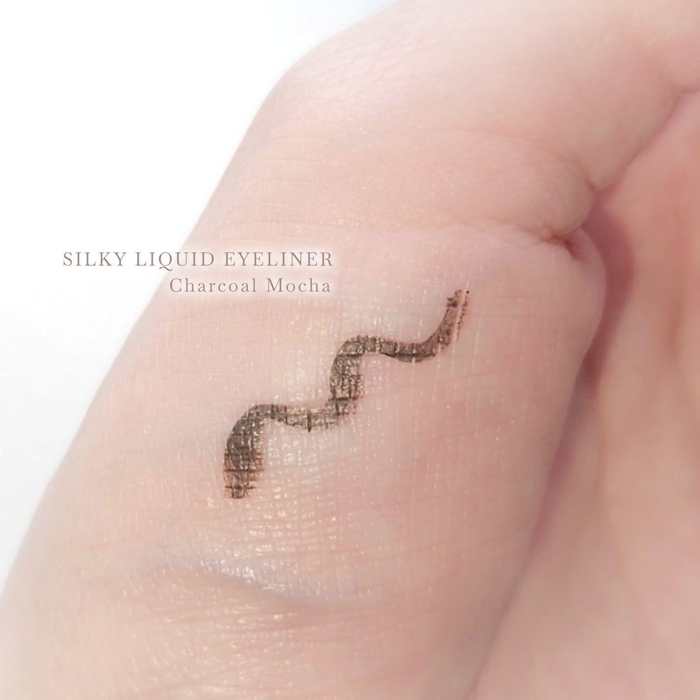 シルキーリキッドアイライナーWP/D-UP/リキッドアイライナーを使ったクチコミ(3枚目)